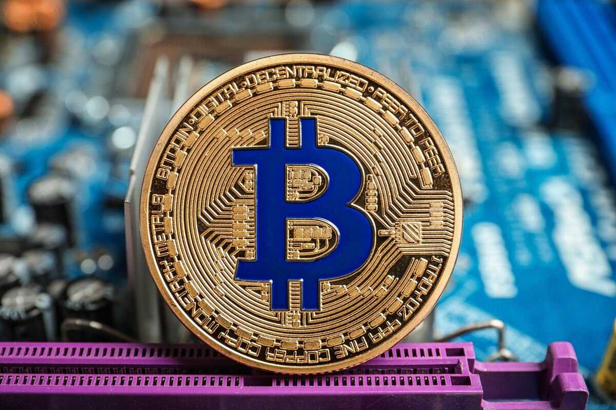 Bitcoin (btc) - криптовалюта, обзор монеты, что это за валюта и ее особенности