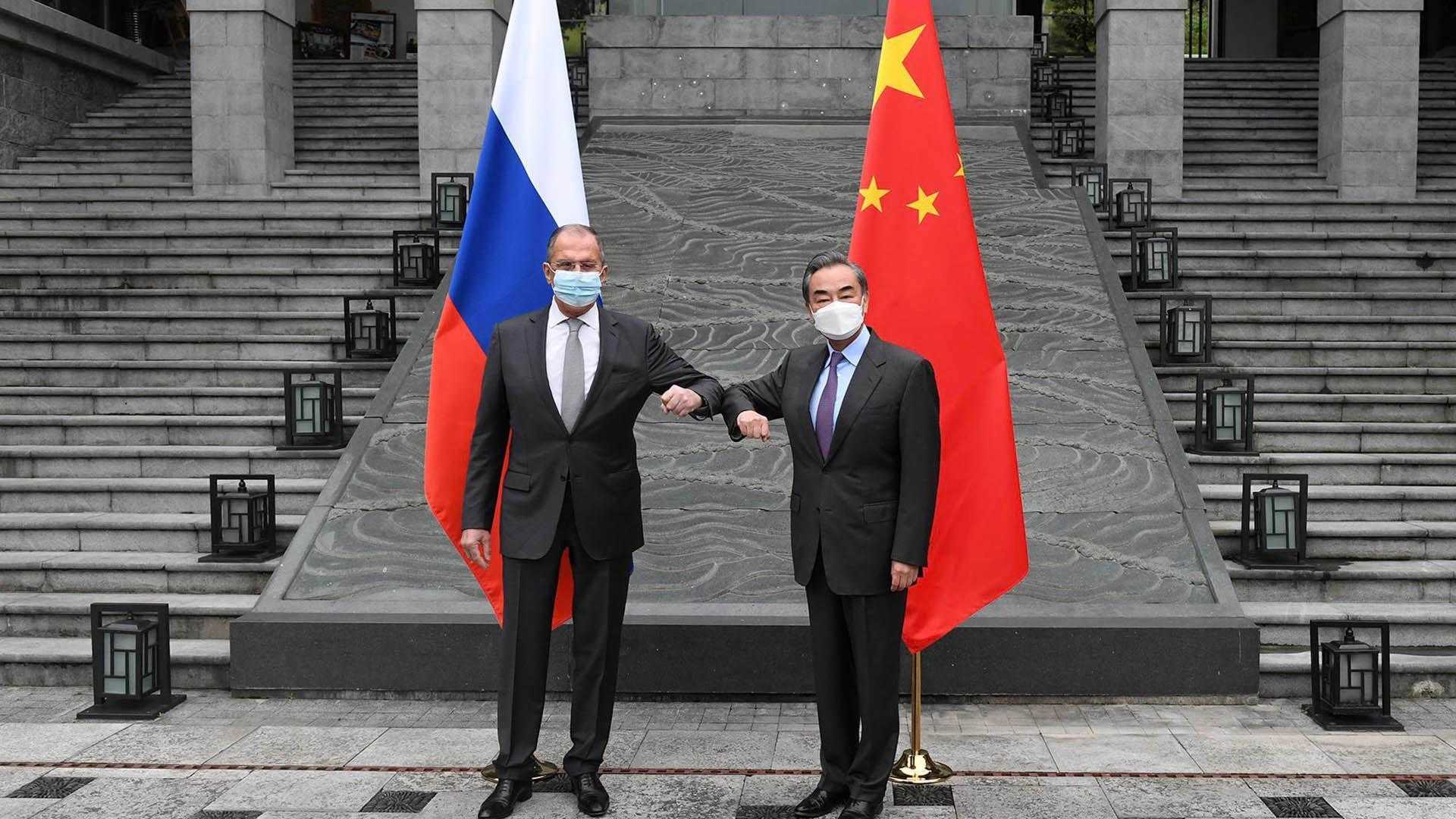 Инвестиции Китая и России Понятие инвестиций и их роль в экономике Привлечение инвестиций Китая в Россию Инвестиционные проекты России